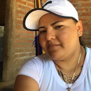 Meet your Posher, Kenia